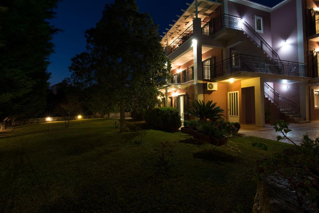 Dina Apartments Razáta Esterno foto