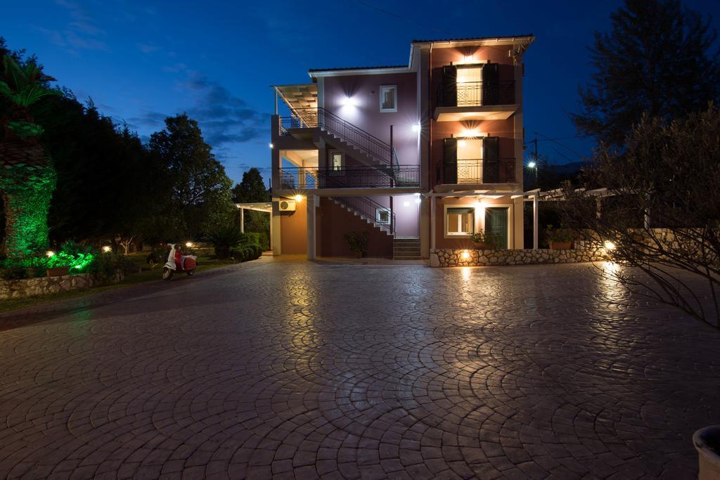 Dina Apartments Razáta Esterno foto