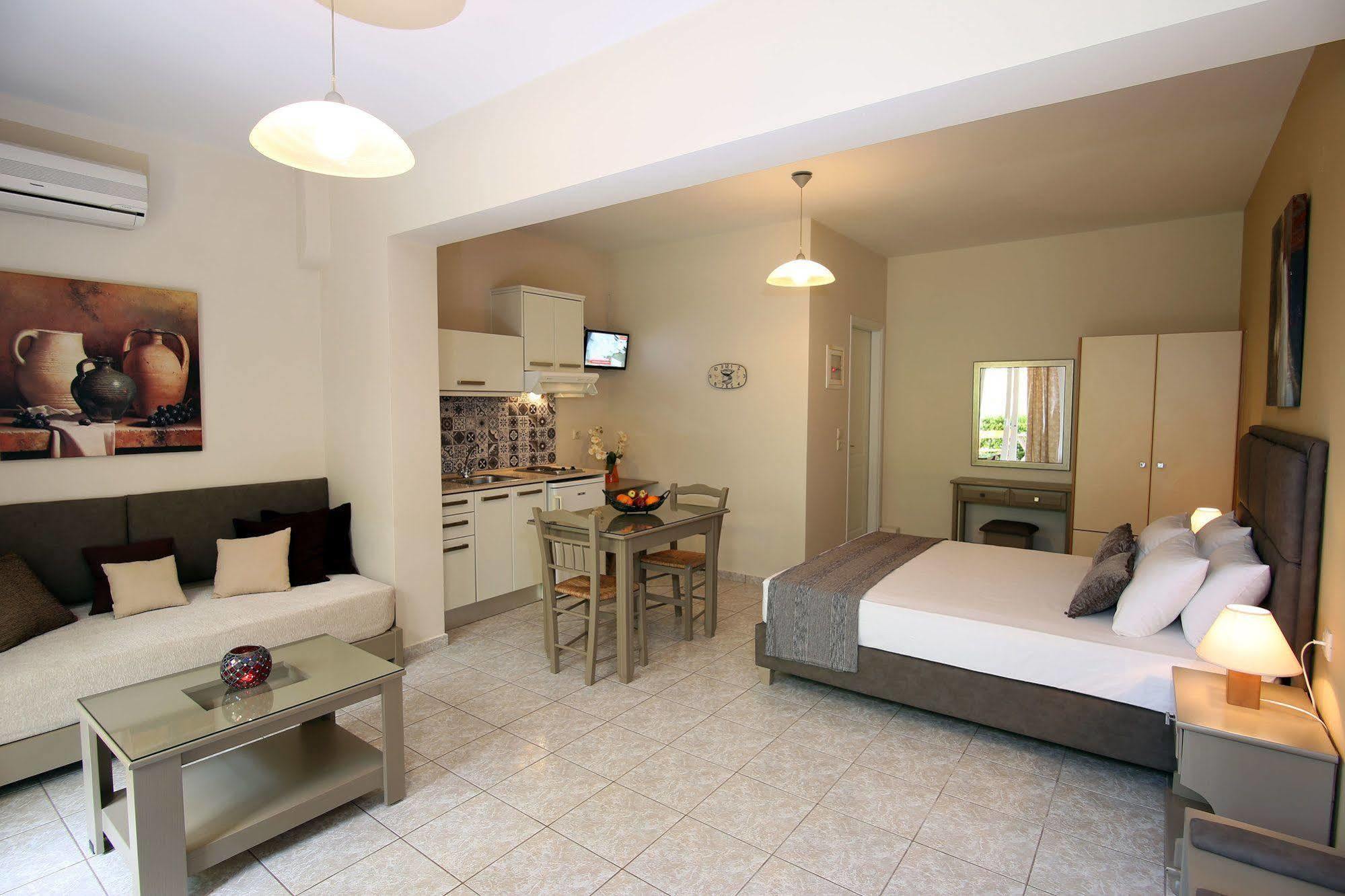 Dina Apartments Razáta Esterno foto